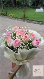 If you want to make your loved one laugh, if you want to give flowers to your loved one with love, then contact us immediately in our inbox. Pushpbazar Flower Bidi makes flower bouquets with foreign flowers at very low prices. Order now. - Image 5