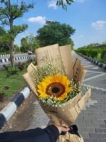 সূর্যমুখী ফুলের দারুন কিছু বুকে আপনি আপনার ফ্রেন্ডকে দেওয়ার জন্য অথবা বাসায় রাখার জন্য সূর্যমুখী ফুল নিতে চান তাহলে আমাদের সাথে যোগাযোগ করুন আমরা খুব কম বাজেতে সূর্যমুখী ফুল দিয়ে যেকোনো ধরনের বুকে বানিয়ে হোম ডেলিভারি করে থাকি অর্ডার করার জন্য এখনই যোগাযোগ করুন ইনবক্সে 
মো:01886247709 - Image 10