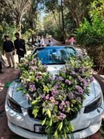 আপনি আপনার বিয়ের গাড়িটা কম দামের মধ্যে গর্জিয়াস করে সাজাতে চান তাহলে এখনি আমাদের সাথে যোগাযোগ করুন আমাদের ঠিকানা হচ্ছে ঢাকা গুলশান১ ডিসিসি মার্কেট এর সামনে - Image 8